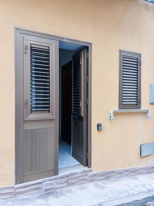 Confortevole Appartamentino Castellammare del Golfo Kültér fotó